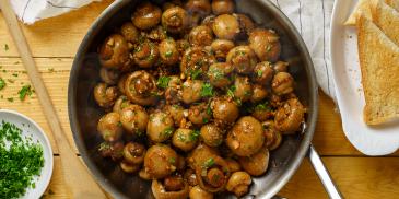 https://www.maggi.sk/sites/default/files/styles/ln_search_recipe_resultdesktop/public/srh_recipes/e782a1e29f8447e98e52f2533982320e.jpg?h=561fe1eb&itok=K2gVgUl6